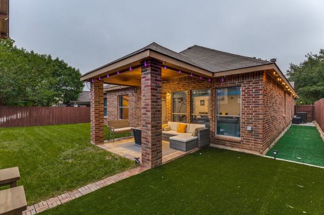 9348 Moncrief Street, Fort Worth, TX 76244