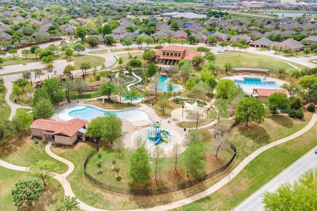 9348 Moncrief Street, Fort Worth, TX 76244