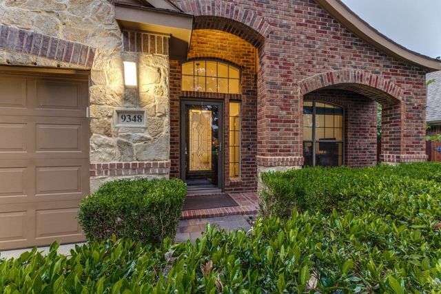 9348 Moncrief Street, Fort Worth, TX 76244