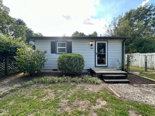 406 S Hughes Street, Apex, NC 27502