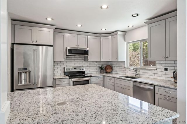 5585 Escondidp, Colorado Springs, CO 80918