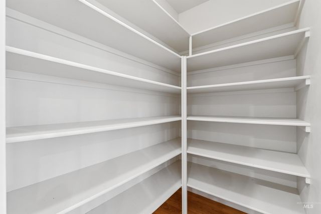 6089 N Royal Park, Boise, ID 83713