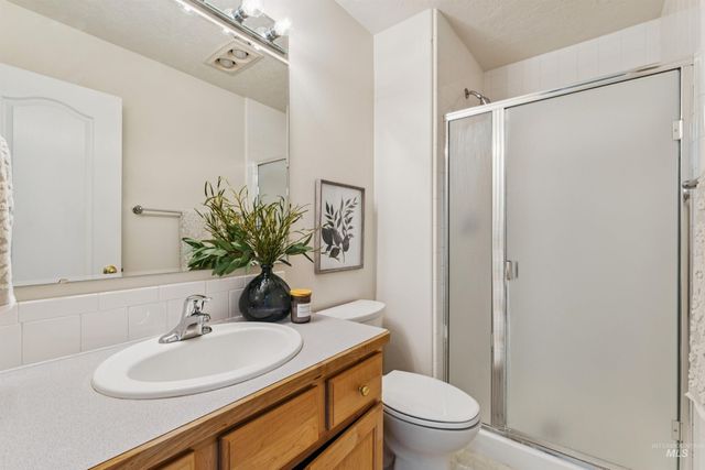 6089 N Royal Park, Boise, ID 83713