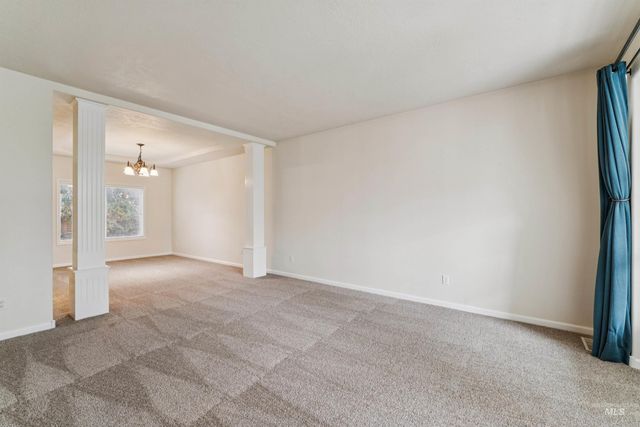 6089 N Royal Park, Boise, ID 83713