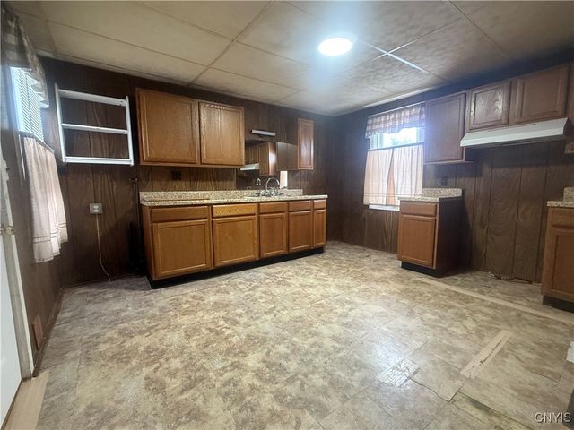 709 South James Street, Rome, NY 13440