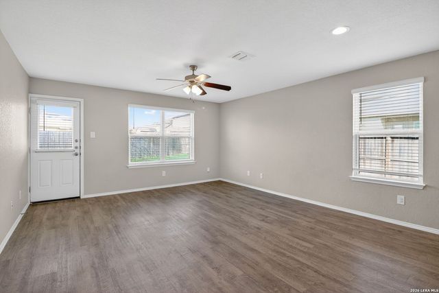 12931 Cicely Ct, St Hedwig, TX 78152