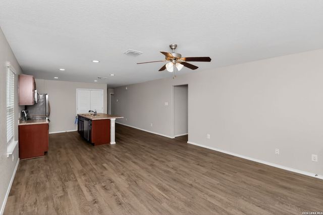 12931 Cicely Ct, St Hedwig, TX 78152