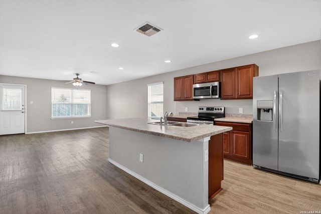 12931 Cicely Ct, St Hedwig, TX 78152