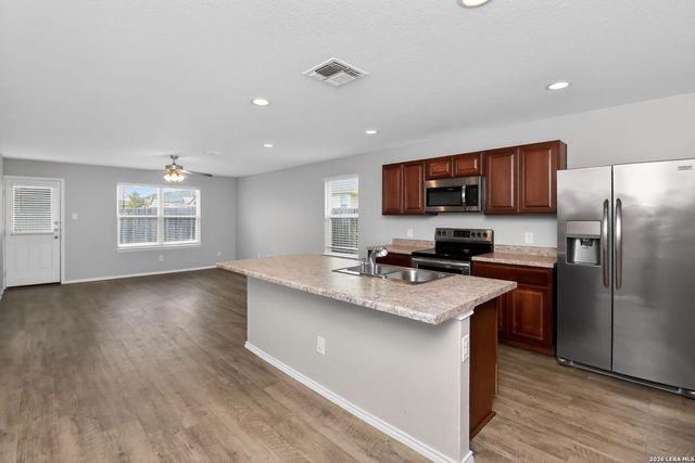 12931 Cicely Ct, St Hedwig, TX 78152