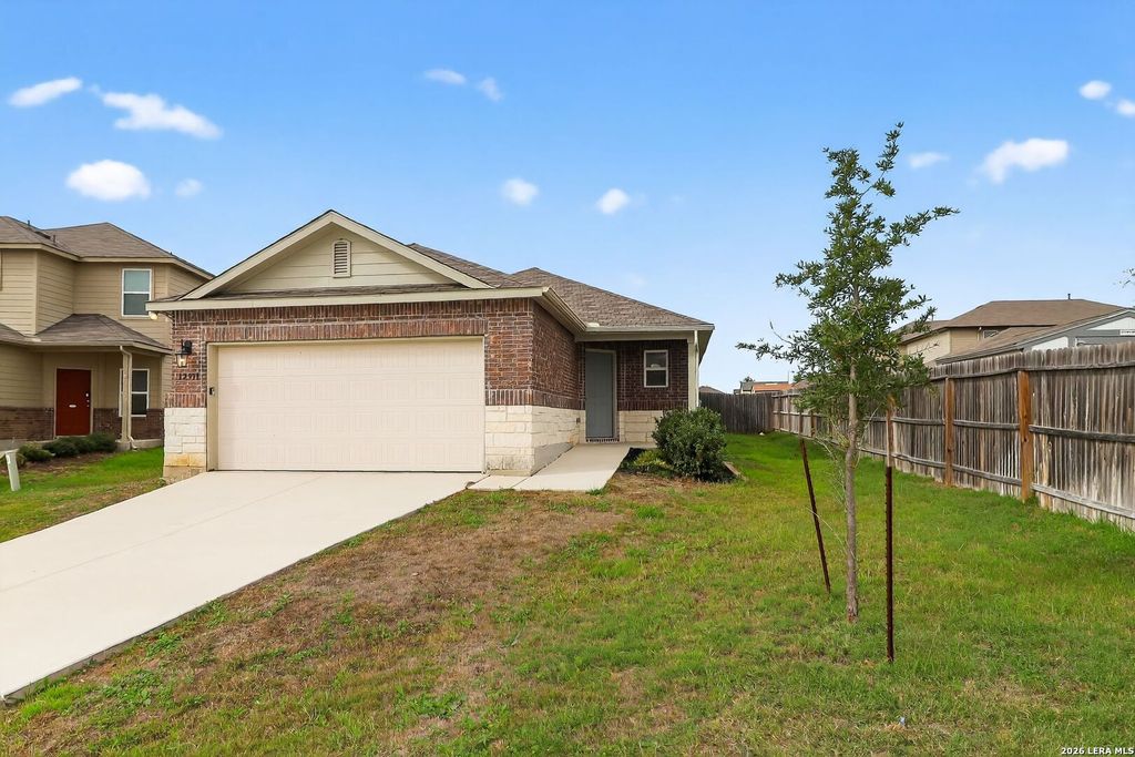 12931 Cicely Ct, St Hedwig, TX 78152