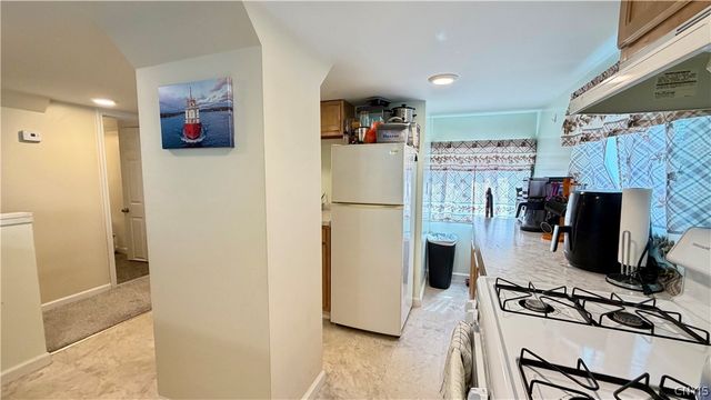 17 W Main St, Marcellus, NY 13108