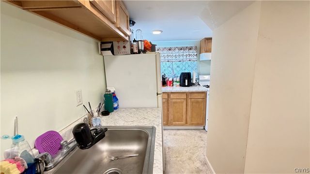 17 W Main St, Marcellus, NY 13108