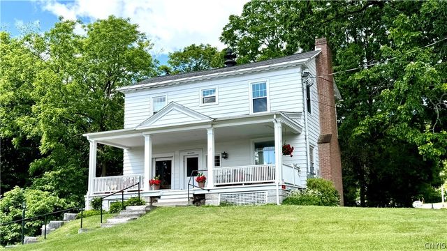 17 W Main St, Marcellus, NY 13108