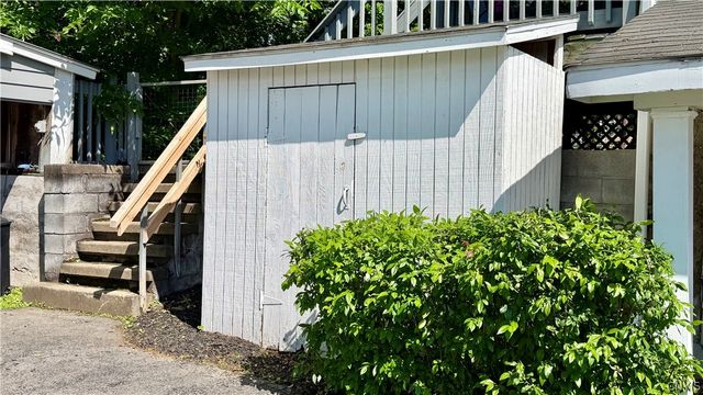 17 W Main St, Marcellus, NY 13108
