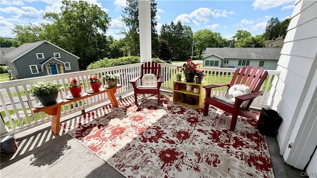 17 W Main St, Marcellus, NY 13108