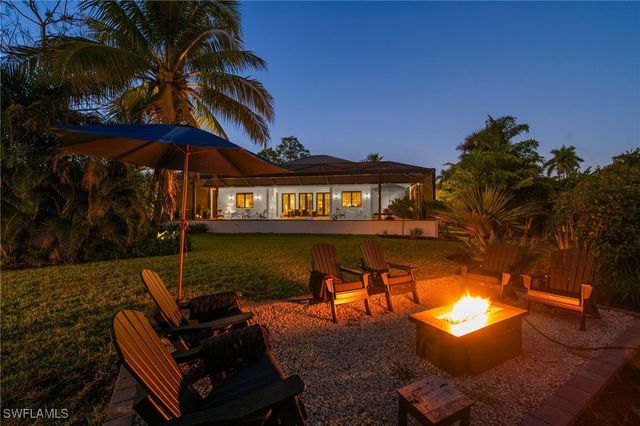 10810 GOODWIN ST, Bonita Springs, FL 34135