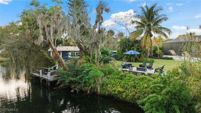 10810 GOODWIN ST, Bonita Springs, FL 34135