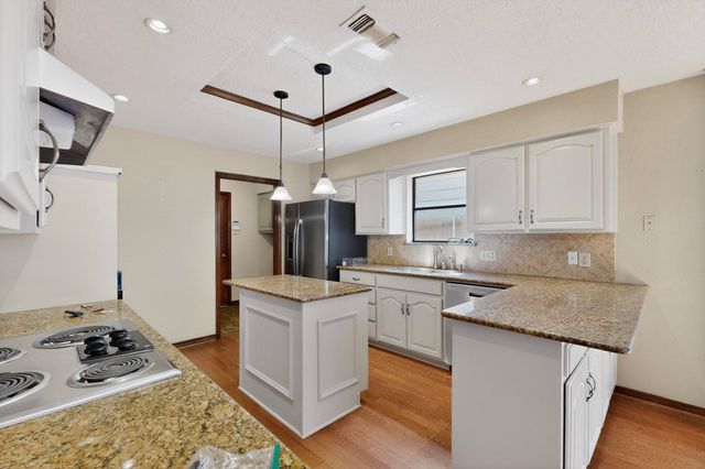 1505 Boundbrook Lane, Irving, TX 75060