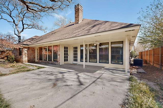 1505 Boundbrook Lane, Irving, TX 75060