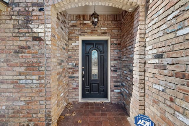 1505 Boundbrook Lane, Irving, TX 75060