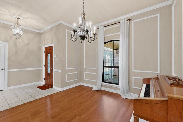 1505 Boundbrook Lane, Irving, TX 75060