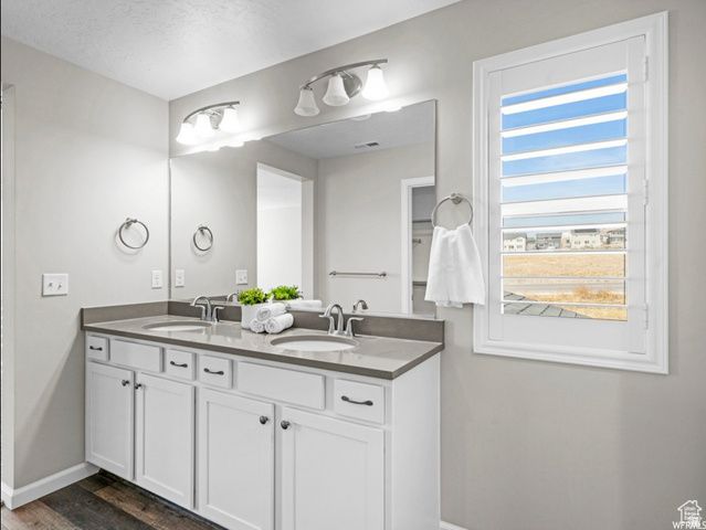 2169 N ELDERBERRY DR, Saratoga Springs, UT 84045