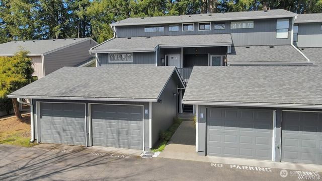 1500 LAKE PARK Drive SW #63, Tumwater, WA 98512