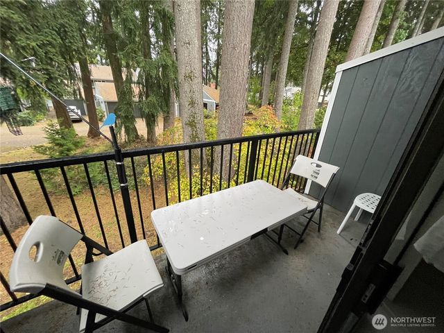 1500 LAKE PARK Drive SW #63, Tumwater, WA 98512