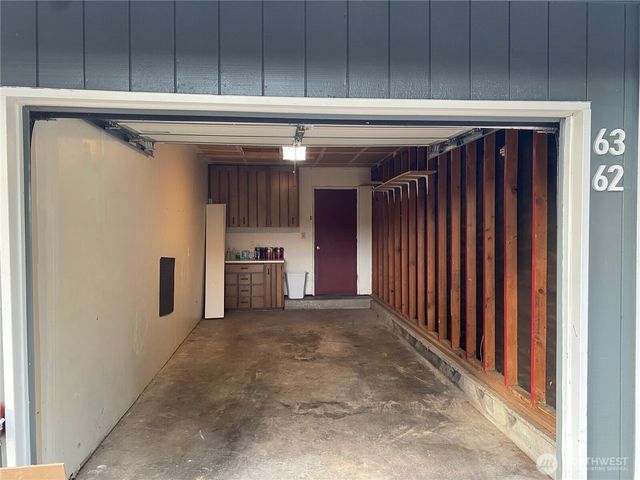1500 LAKE PARK Drive SW #63, Tumwater, WA 98512