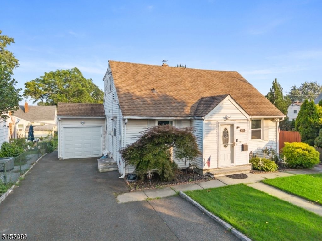 109 Maple Hill Rd, Clifton City, NJ 07013 — exterior