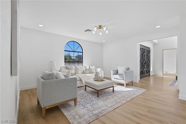 6620 Turtle Hill Road, Las Vegas, NV 89110