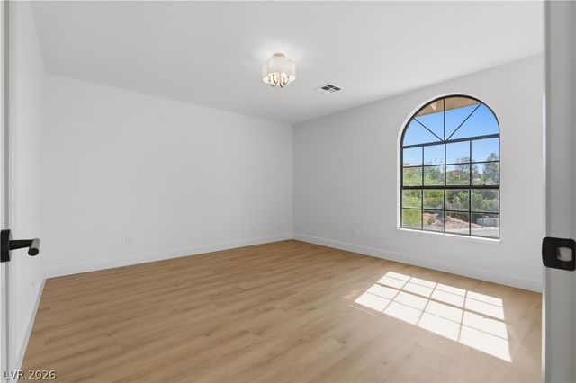 6620 Turtle Hill Road, Las Vegas, NV 89110