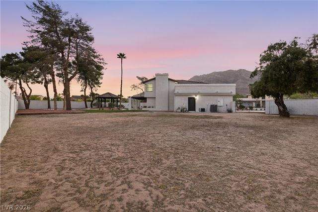 6620 Turtle Hill Road, Las Vegas, NV 89110