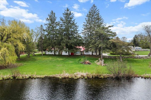 5599 Howard City Edmore Road, Home Twp, MI 48891