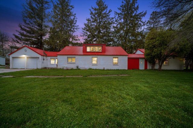 5599 Howard City Edmore Road, Home Twp, MI 48891