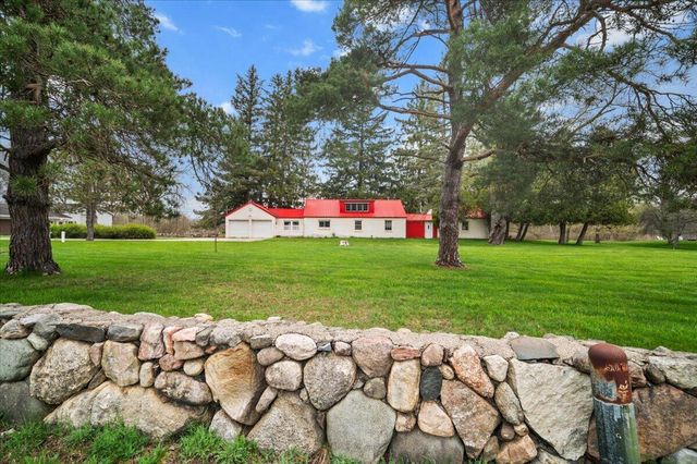 5599 Howard City Edmore Road, Home Twp, MI 48891