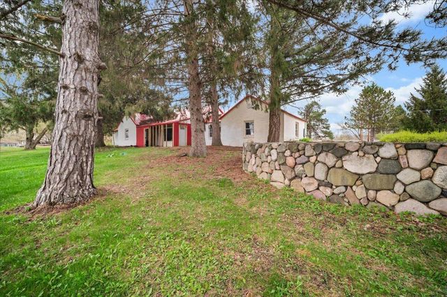5599 Howard City Edmore Road, Home Twp, MI 48891