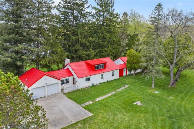 5599 Howard City Edmore Road, Home Twp, MI 48891
