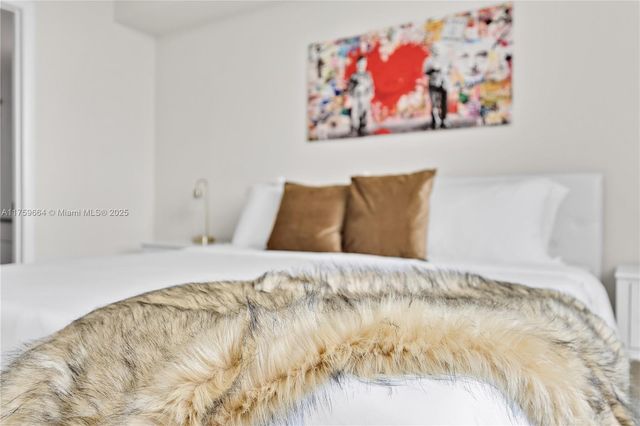 1861 NW S River Dr 1003, Miami, FL 33125