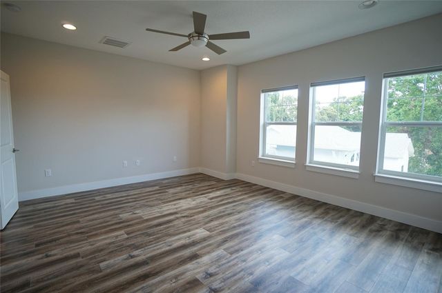 3124 W AZEELE STREET 4, Tampa, FL 33609