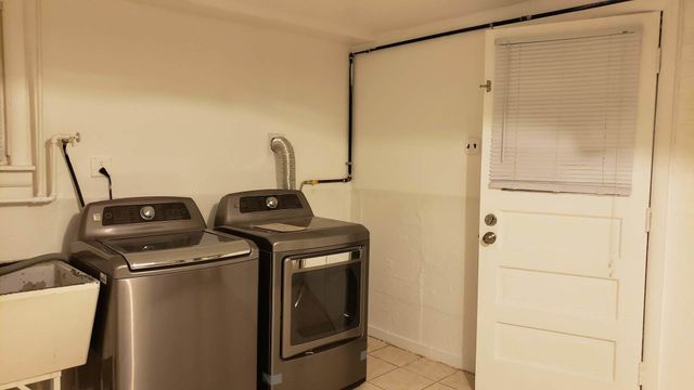 6707 N Keating Avenue, Lincolnwood, IL 60712