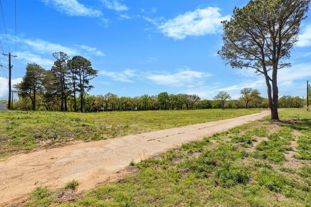 149 W Fm 1830, Argyle, TX 76226