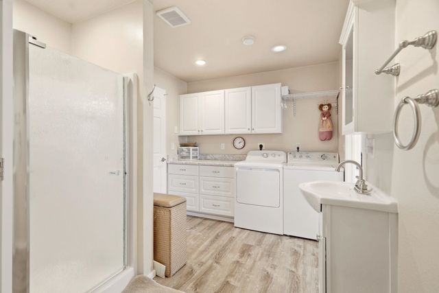 2110 W Ballard Rd, Spokane, WA 99208