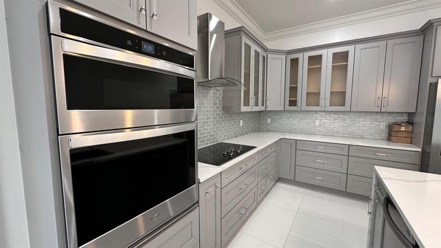 5181 NW 50TH Terrace, Coconut Creek, FL 33073