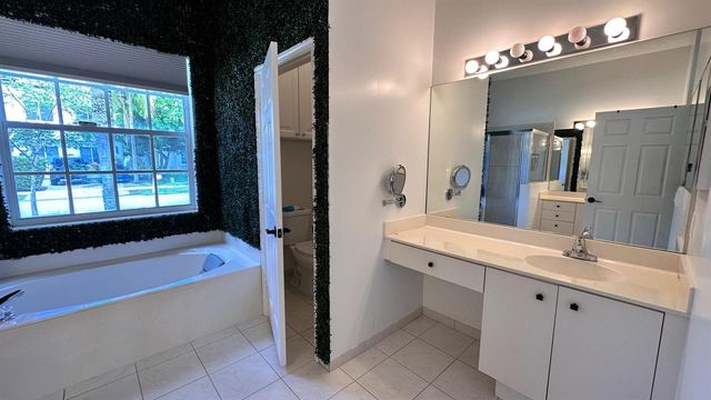 5181 NW 50TH Terrace, Coconut Creek, FL 33073