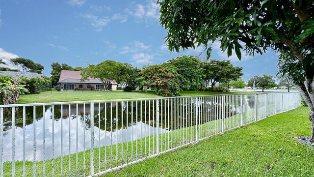 5181 NW 50TH Terrace, Coconut Creek, FL 33073