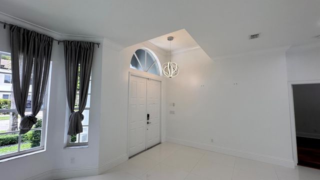 5181 NW 50TH Terrace, Coconut Creek, FL 33073