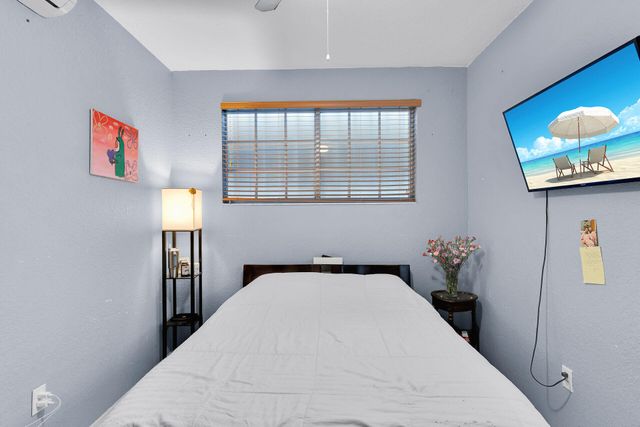 64 Coconut Drive, Key Largo, FL 33037