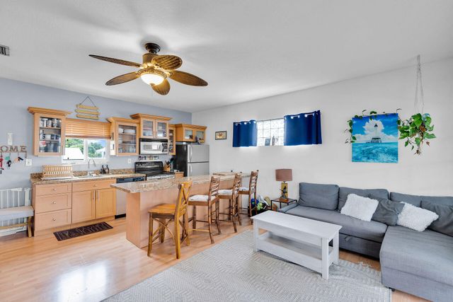 64 Coconut Drive, Key Largo, FL 33037