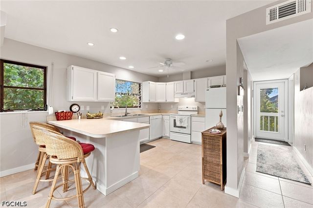 201 White Pelican DR, Upper Captiva, FL 33924